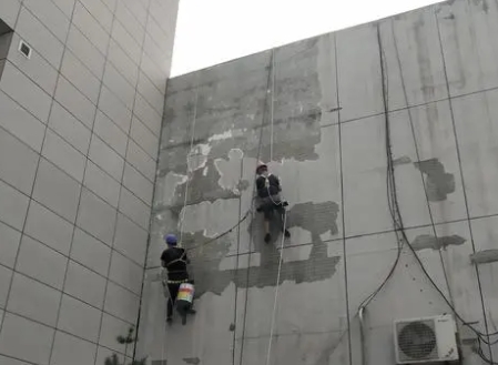镇江市楼顶漏水维修公司分享下镇江市外墙防水的注意事项